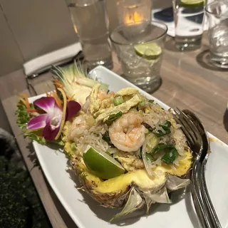 Pineapple Fried Rice Combo