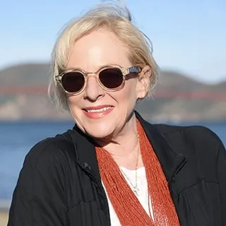 Judi B.