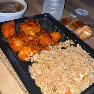 General Tso&apos;s Chicken Dinner