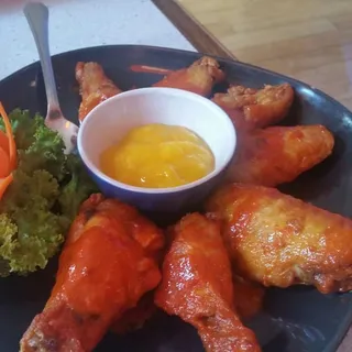 Sriracha Wings