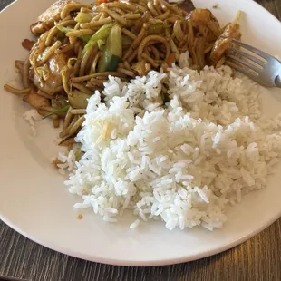 House Lo Mein