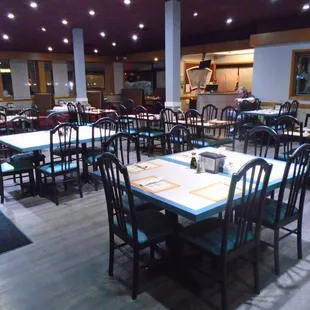 Dining room - looking east.