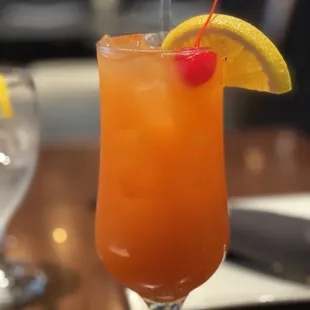Bamboo punch (rum punch)