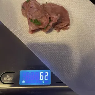 Ordered beef pho with extra meat and I got 62 grams of meat. No other comments necessary  Scammers