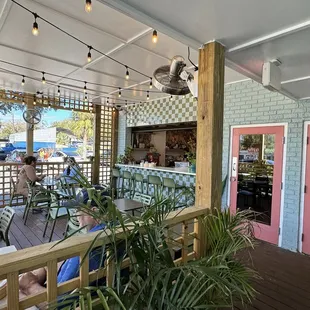 Super cute place !