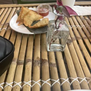 Crab Rangoon