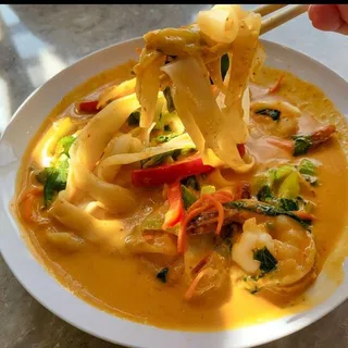 Red Curry Noodle