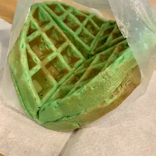 Pandan waffle