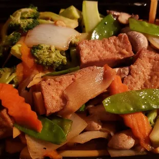 Bambu signature stir fry, vegan by default ($11). Fine, nothing special.