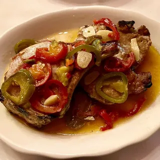 Pork Chops With Hot Sweet Vinegar Peppers
