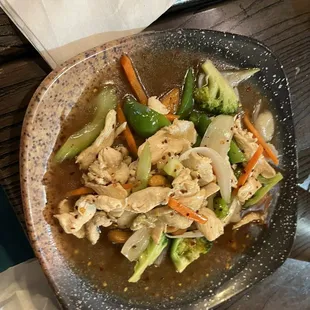 Ban Thai and Sushi Restaurant