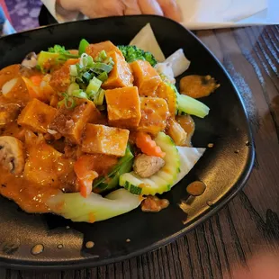 Tofu with mixed veggies and amazing sauce