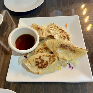 Gyoza
