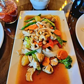 Cashew Chicken