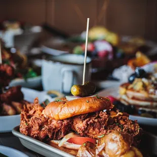 chicken, fried chicken wings, chicken wings and fried chicken, poultry, bbq chicken, bbq wings, food, fried chicken, chicken wings