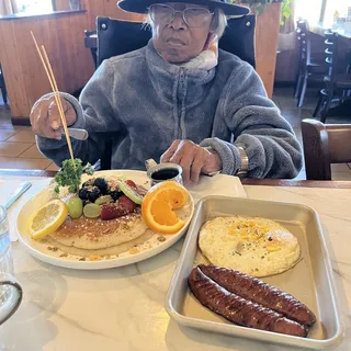 Side Chicken Apple Sausage*