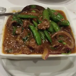Utama Basil Beef