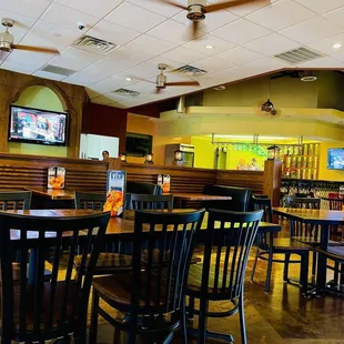 Small/intimate space with phenomenal food, service, and ambiance