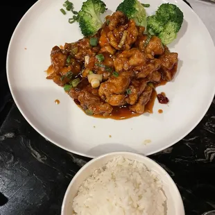 General Tso&apos;s Chicken