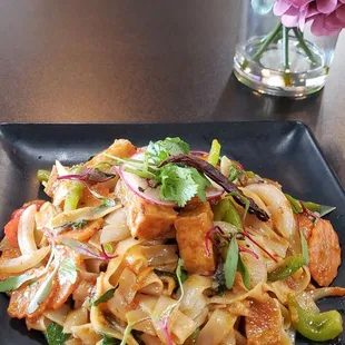 ramen and noodles, food