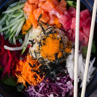 Sushi-ko bowl with Quinoa + half salmon, half tuna