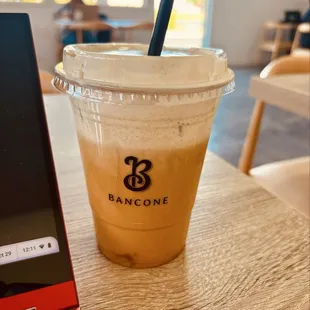 Clean and easy to find. Parking is great. Coffee tastes really good and plenty food options. Good place to get work done