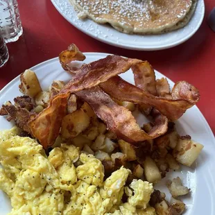 2 Eggs, American Fries, Meat and Toast