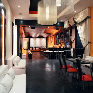 Bandar Interior (B-Lounge)