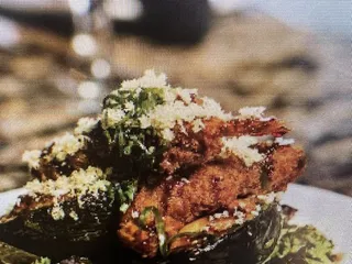 Rock & Rolls Sushi Lounge