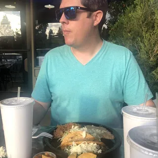 2 Tacos Del Mar Plate