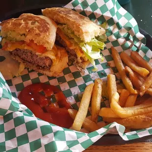 Bandera Cheeseburger with jalepeño cheese bun, it&apos;s pretty big so I cut it in half!