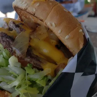 Double Cheeseburger