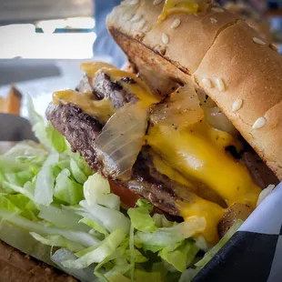 Double Cheeseburger