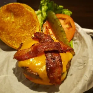 Bacon cheeseburger