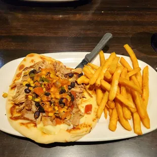 Bbq pork Flatbread with fries