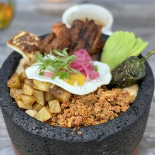 Tha Bulk Molcajete