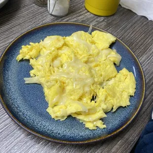 Soft Scrambled Eggs