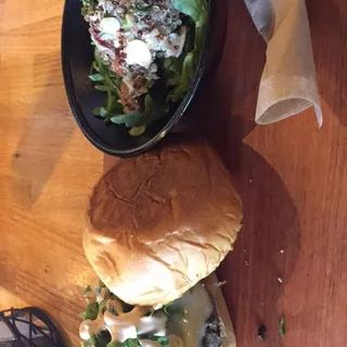 Quinoa Black Bean Veggie Burger