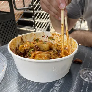 Noodles. Szechuan garlic and braised beef
