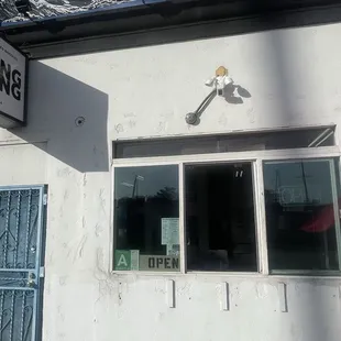 The window to order from