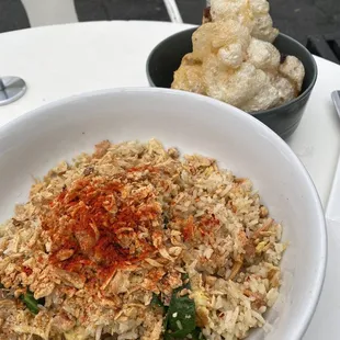Gorgeous fried rice with blue crab, and the glorious curry tendon puffs in the background