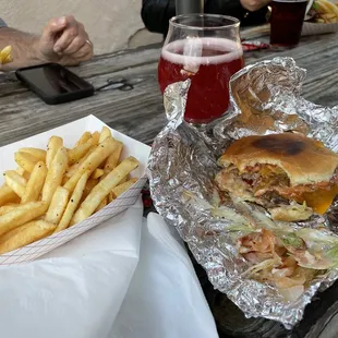 Cheeseburger n fries