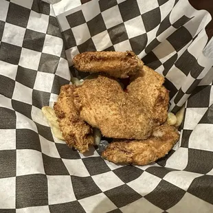 Spicy garlic chicken wings