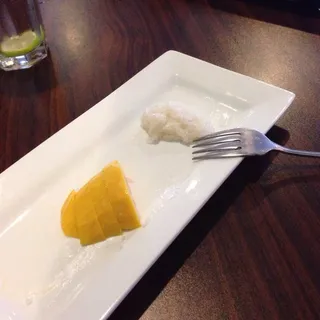 Mango with Sweet Rice