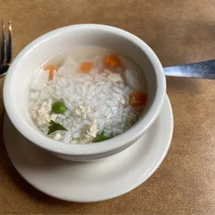 Chicken congee is so yum, light, flavourful and refreshing.