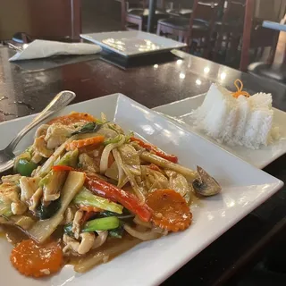 Fresh Basil Stir Fry