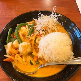 Red curry lunch special