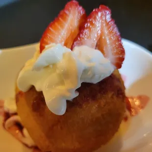 Vanilla fried ice cream... yummy!