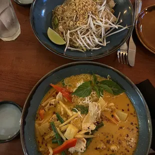 Pad Thai, Panang Curry