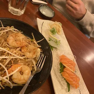 Pad Thai, Sashimi Appetizer